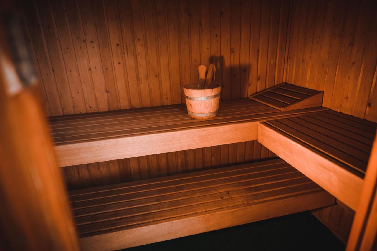 Luxe Vakantiehuis In Het Bos Met Jacuzzi En Sauna Lunteren Zewnętrze zdjęcie