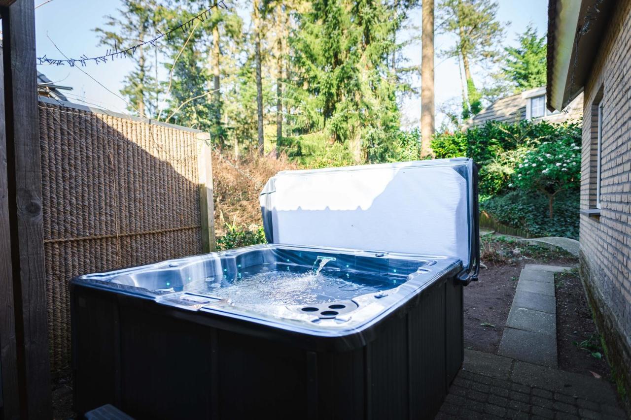 Luxe Vakantiehuis In Het Bos Met Jacuzzi En Sauna Lunteren Zewnętrze zdjęcie